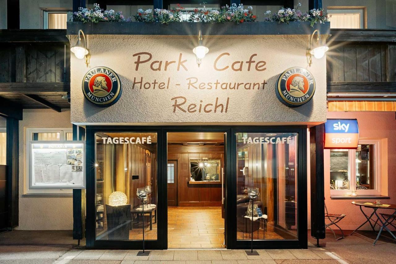 Hotel Park Cafe Reichl 바트아바흐 외부 사진